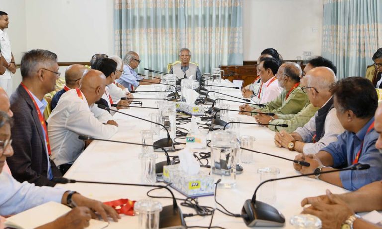 অন্তর্বর্তী সরকারের মেয়াদ ন্যূনতম ২ বছর; মত সম্পাদক পরিষদের