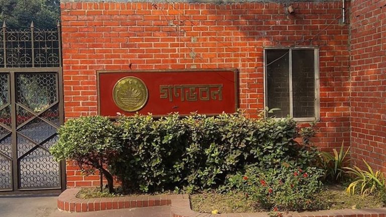 গণভবনকে জাদুঘর করা হবে: উপদেষ্টা আসিফ