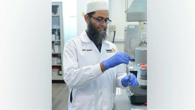 বিশ্বের সেরা বিজ্ঞানীর তালিকায় প্রবাসী অধ্যাপক সাইদুর